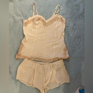 Elle MacPherson Cream Lace Trim Sleepwear Set